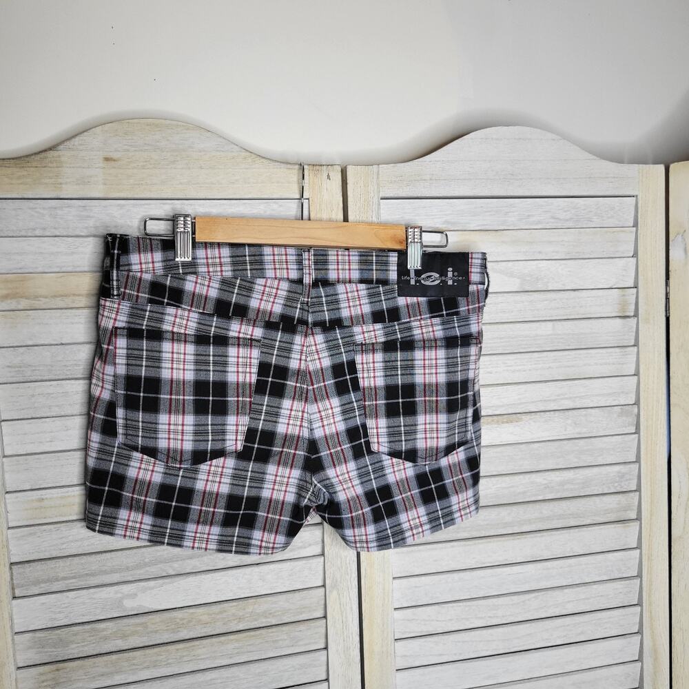 L.e.i Plaid Shorts Juniors 11 Womens 32 Waist Red White Gray Black Y2K LEI 90s